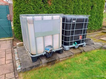 Čierna IBC nádrž - 2