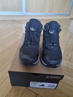 Chlapčenská obuv Adidas Terrex Gtx 28,5 - 2