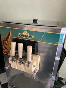 Carpigiani stroj na výrobu točenej zmrzliny - 2