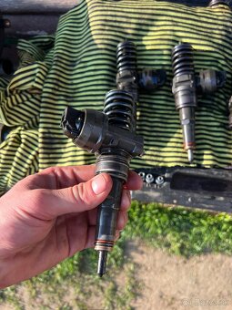 Vstreky 1.9 TDi 85kw auy - 2