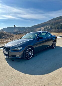 Bmw eE93 335i - 2