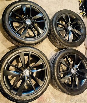Škoda TRIUS 17" 7,0J x 17" ET 49 originál - 2