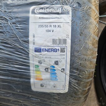 235/55 r18 Continental - 2
