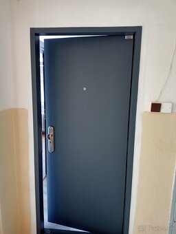 Predám 1.izbovy byt banovce nad bebravou.REALITKY NEVOLAT - 2