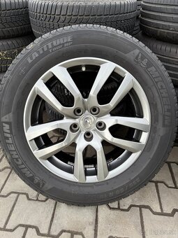 Kolesa Lexus Nx300H - 5x114,3 R18 pneu 235/60 R18 - 2
