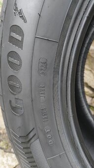 Letné pneumatiky 215/65 r17 - 2