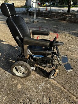 Elektrický invalidný vozík - 2
