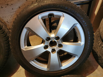 Audi A3 (8V) - originál 17" alu s pneu - 2