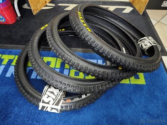 Maxxis Minion DHR II 26x2.4 - 2