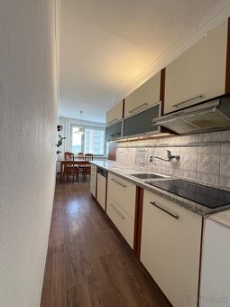 3-izbový byt s balkónom na sídlisku F - 2