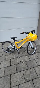 PREDAJ - ULTRAĽAHKÝ detsky bicykel WOOM 4 ŽLTÝ - 2