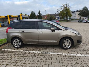 Peugeot 5008 - 2