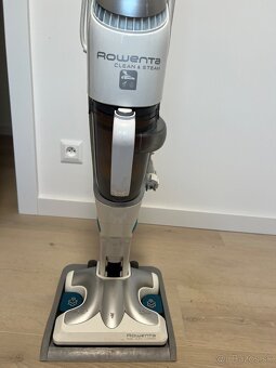 Vysávač a mop 2v1- rowenta clean and steam - 2