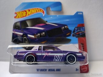 HOT WHEELS - TREASURE HUNT - TRIUMPH, BUICK, NISSAN - 2