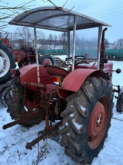 Predám 2x traktor McCormick 439, 40koni - 2