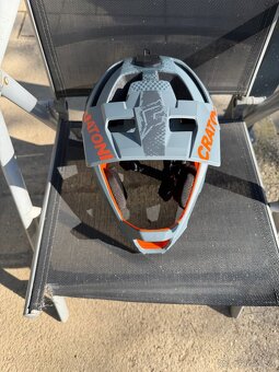 Caratoni Madroc prilba - 2