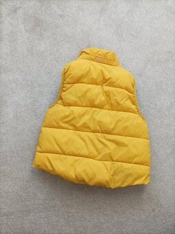 Zlta vesta H&M vel 110/116 - 2
