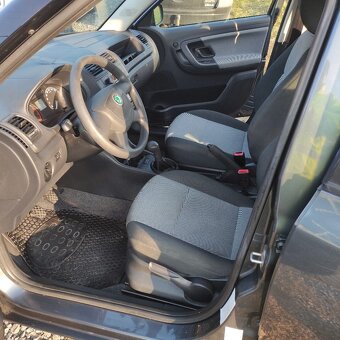 Škoda Fabia 2 combi 99tis km 1.4 16V MPI - 2