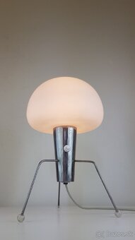Retro lampa - 2