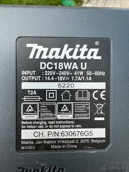 Nabíjačka Makita - 2