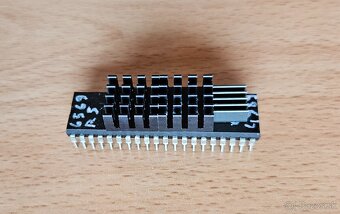 Videochip Commodore CSG 6569R5 VIC-II: pre Commodore C64 - 2