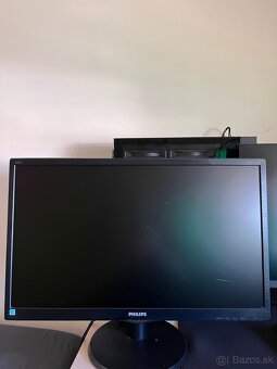 Philips 243V5LHAB - 24" FullHD - 2