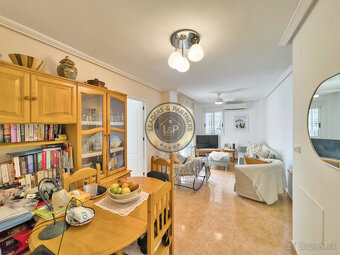 Apartmán 4+kk s bazénom a terasou Torrevieja-La Mata, Španie - 2