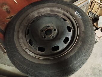 Zimné pneu. s diskami R15 - 2