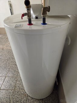 Predám 200 l bojler - 2