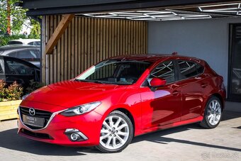 Mazda 3 2.0 Skyactiv-G120 Urban Limited 1149/1500 - 2