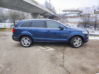 Audi Q7 3,0tdi s-line - 2