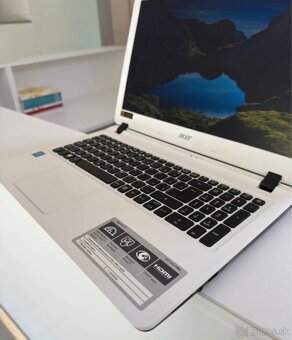 Laptop Acer Aspire - 2