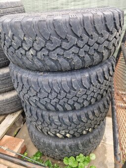 JEEP OFFROAD pneu s diskami 245/70 R16 - 2