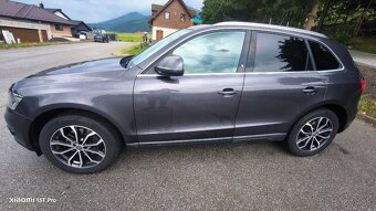 Audi Q5 3.2 FSI quattro (benzín, 2009) - 2