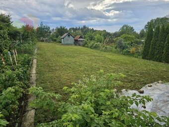 Predám rekreačný stavebný pozemok Dubnica nad Váhom, 400 m2 - 2