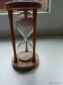 PREDAM 3KS PRESYPACICH HODIN, AJ JEDNOTLIVO PO KS - 2