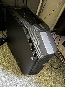 Predám herný počítač HP Omen - 2