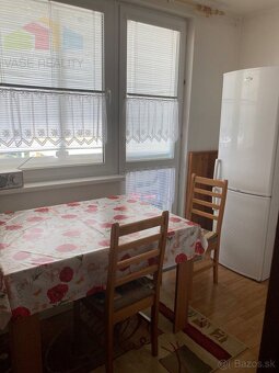 ZNÍŽENÁ CENA - Predaj 3 - izbový moderný byt  s dvomi balkón - 2