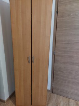 Šatníková skriňa - 2