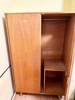 ZADARMO šatníková skriňa - 2