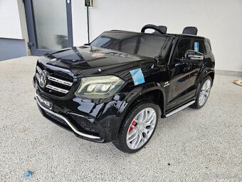 Mercedes 4x4 - 2