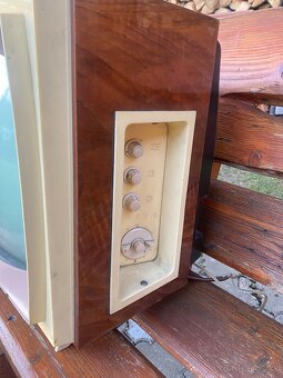 Retro televízor TESLA ORAVA STANDARD 4113-U - 2