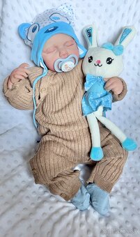 Realistická bábika Adamko - 2