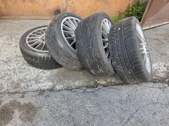 Hlinikove kolesa - 2