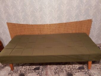 Predám Zachovalú valendu - posteľ - 2