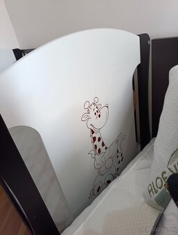 Detská postieľka + matrac +výbava (TOP STAV) - 2