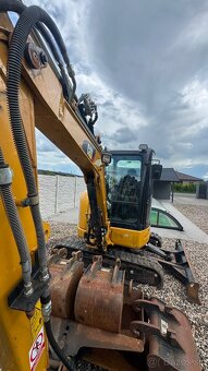 Pásový minibagr CAT 303.5 ECR - 2