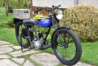 Historický motocykl z roku 1929 - 2