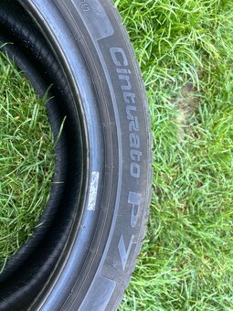 Pirelli 245/40 R18 - 2