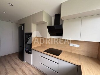 PREDAJ: 2 izbový byt 52,5m2; CENTRUM-Poprad; 153 000 € - 2